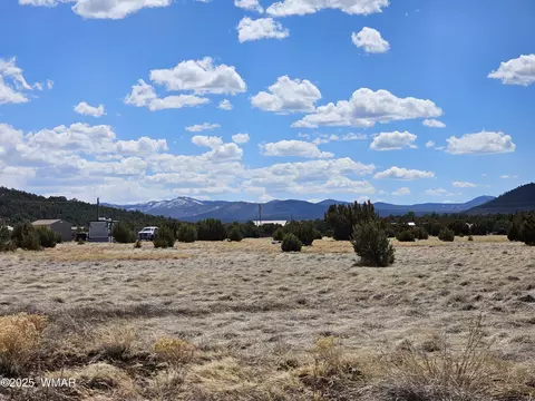 12 N 3132, Vernon, AZ 85940