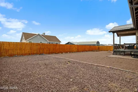 Exterior - 174 Sandtrap Dr, Eagar, AZ 85925 photo 6 of 9