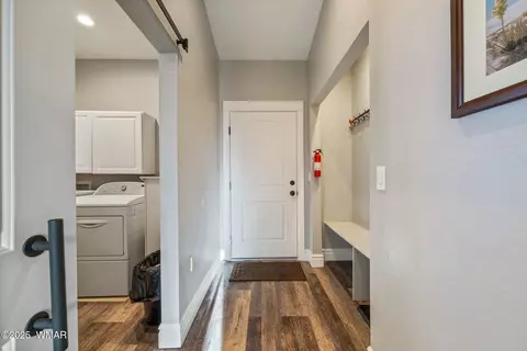 Entry Way - 174 Sandtrap Dr, Eagar, AZ 85925 photo 1 of 1
