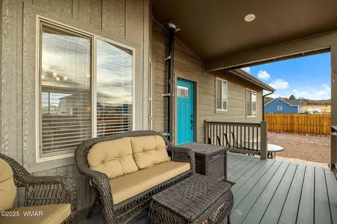 Exterior - 174 Sandtrap Dr, Eagar, AZ 85925 photo 5 of 9