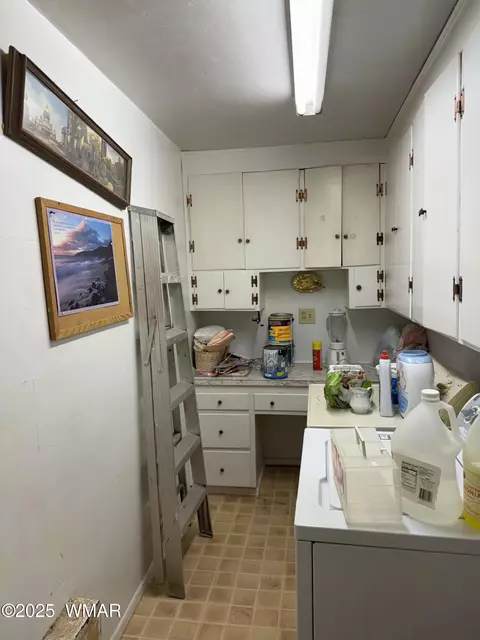 638 S Harless St, Eagar, AZ 85925 photo 6
