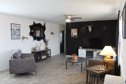 1701 Indian Village Rd, Taylor, AZ 85939
