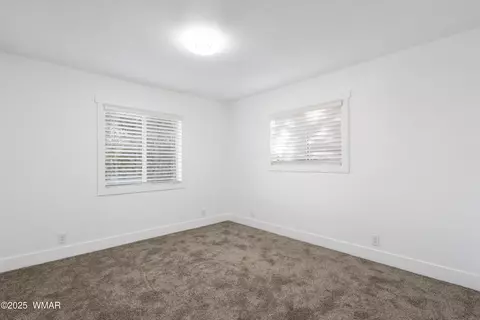 2068 Pinehaven Ln, Overgaard, AZ 85933 photo 12