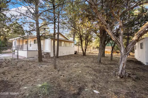 2068 Pinehaven Ln, Overgaard, AZ 85933 photo 7