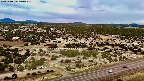 69 Co Rd 3172, Vernon, AZ 85940