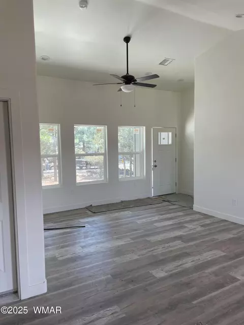 Living - 70 Timber Ridge Loop, Show Low, AZ 85901 photo 2 of 2