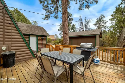 Exterior - 3518 Black Bear Run, Overgaard, AZ 85928 photo 4 of 6