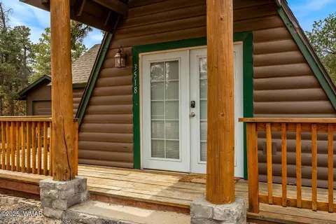 Exterior - 3518 Black Bear Run, Overgaard, AZ 85928 photo 1 of 6