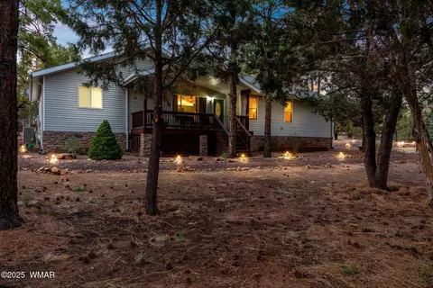 2920 Wildcat Trl, Overgaard, AZ 85933