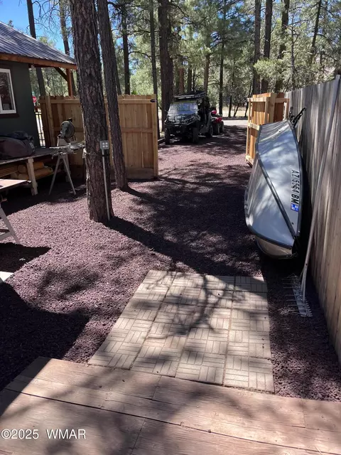 Exterior - 2190 Oval Dr, Overgaard, AZ 85933 photo 11 of 11