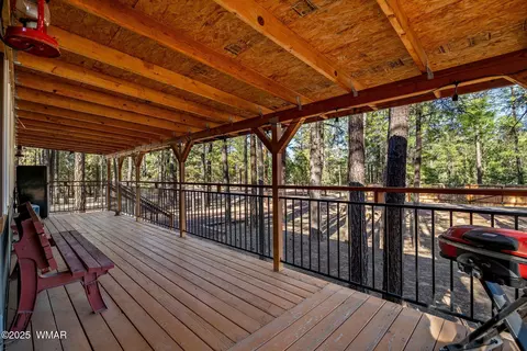 Exterior - 2190 Oval Dr, Overgaard, AZ 85933 photo 6 of 11