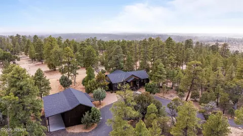 2702 Majestic Elk Rd, Overgaard, AZ 85933