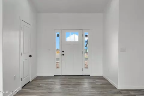 Entry Way - 417 3rd Pl, Eagar, AZ 85925 photo 1 of 2