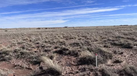 7655 Riverside Ave, Holbrook, AZ 86025