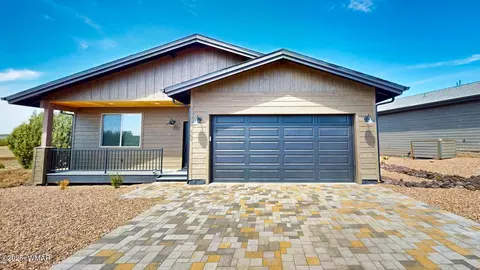 960 S Ridgeway Pl, Show Low, AZ 85901
