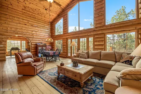 Living - 56 North St, Greer, AZ 85927 photo 1 of 4