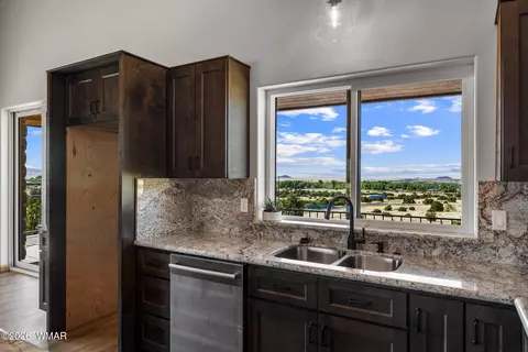 Kitchen - 436 E 11th Ln, Eagar, AZ 85925 photo 3 of 4