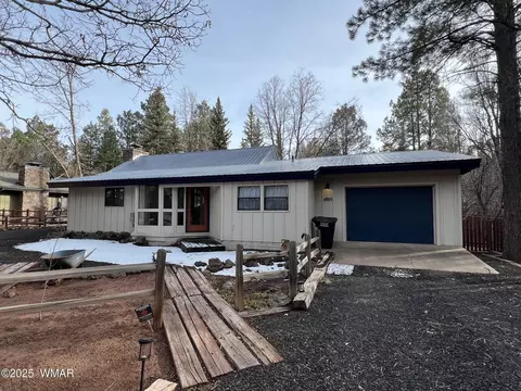 4989 Drifting Snow Loop #4, Pinetop, AZ 85935