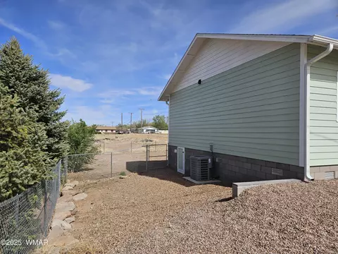 759 S 5th W St, Snowflake, AZ 85937 photo 3