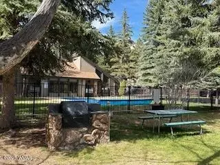 1460 S Adair Dr #29, Pinetop, AZ 85935