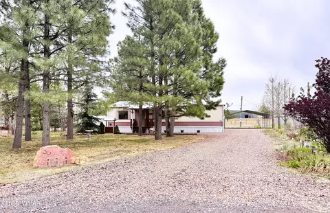 581 Mountain View Dr, Lakeside, AZ 85929