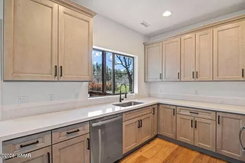 463 N Megans Loop, Lakeside, AZ 85929 photo 6