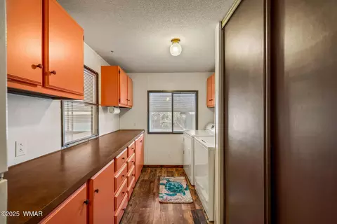 2185 Gingerbread Ln, Overgaard, AZ 85933 photo 16