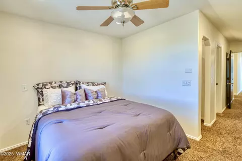 Bedroom - 252 E Belly Button Ln, Snowflake, AZ 85937 photo 2 of 7