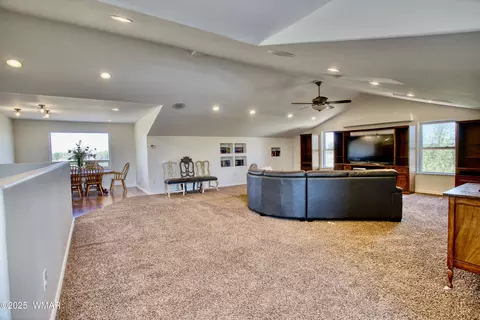 Living - 252 E Belly Button Ln, Snowflake, AZ 85937 photo 3 of 3