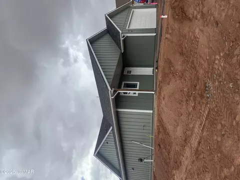 57 Hillcrest Dr, Snowflake, AZ 85937