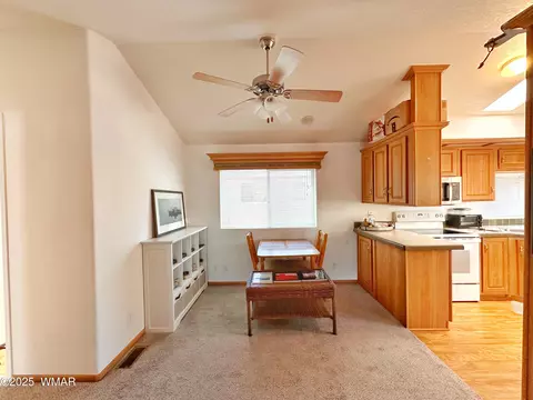 2705 Rustlers Roost Rd, Overgaard, AZ 85933 photo 8