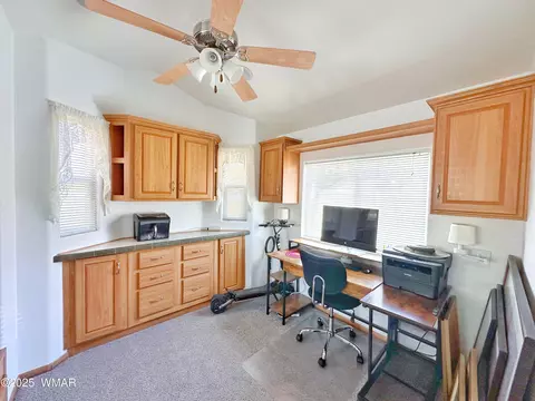 2705 Rustlers Roost Rd, Overgaard, AZ 85933 photo 17