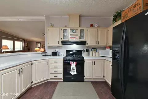2934 Breezy Pine Dr, Overgaard, AZ 85933 photo 12