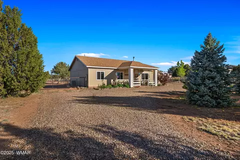 2255 Walnut Dr, Taylor, AZ 85939 photo 3