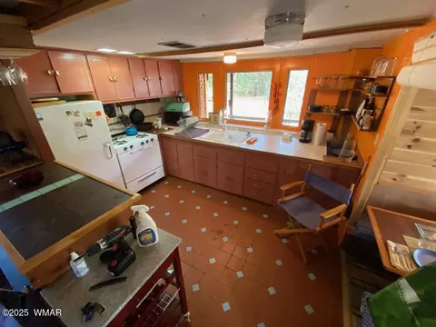 2841 Timber Trail Loop, Overgaard, AZ 85933 photo 6