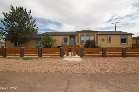 605 W Cattle Ln, Taylor, AZ 85939