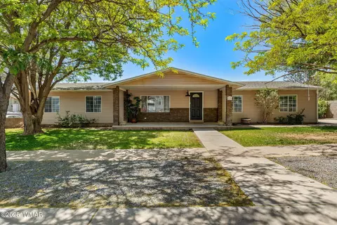 215 E 10th S St, Snowflake, AZ 85937 photo 3