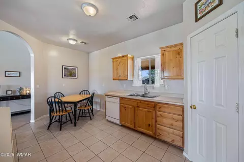 2740 E Walnut Dr, Taylor, AZ 85939 photo 13