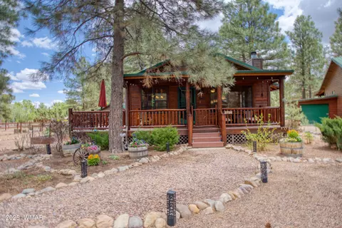 2706 Palomino Trl, Overgaard, AZ 85933