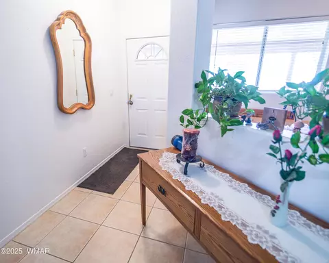 Entry Way - 2596 E 6th Sundown Ln, Snowflake, AZ 85937 photo 2 of 2