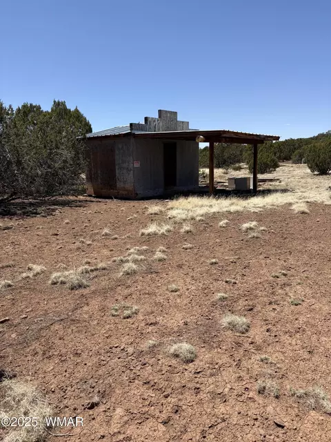 82 N 8368, Concho, AZ 85924