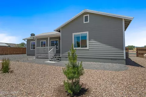 Exterior - 289 N Divot Dr, Eagar, AZ 85925 photo 8 of 11