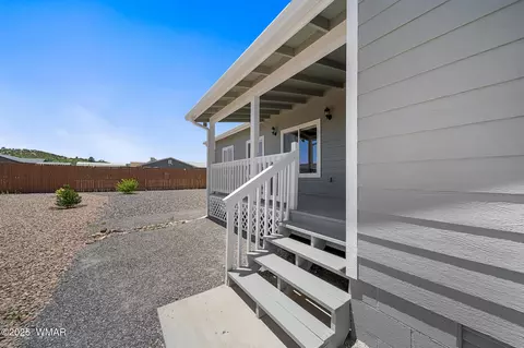 Exterior - 289 N Divot Dr, Eagar, AZ 85925 photo 5 of 11