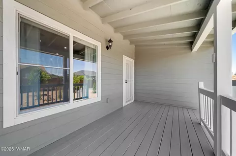 Exterior - 289 N Divot Dr, Eagar, AZ 85925 photo 4 of 11