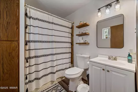 Bath - 389 E 3rd St, Eagar, AZ 85925 photo 1 of 3