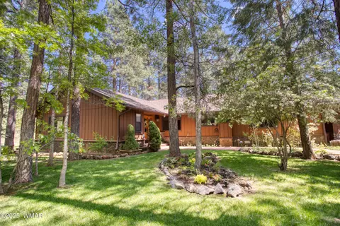 3437 Red Robin Rd, Pinetop, AZ 85935
