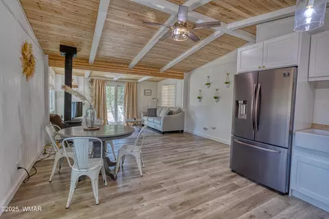 Dining - 2905 Pine Rim Rd, Overgaard, AZ 85933 photo 1 of 1