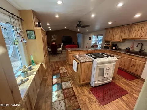 2401 W Savage, Show Low, AZ 85901