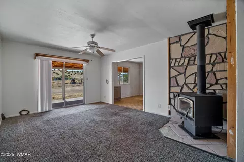 Living - 1720 E Becker Lane Loop, Springerville, AZ 85938 photo 3 of 5
