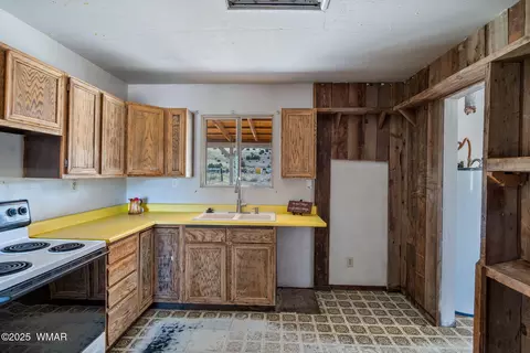 Kitchen - 1720 E Becker Lane Loop, Springerville, AZ 85938 photo 3 of 3